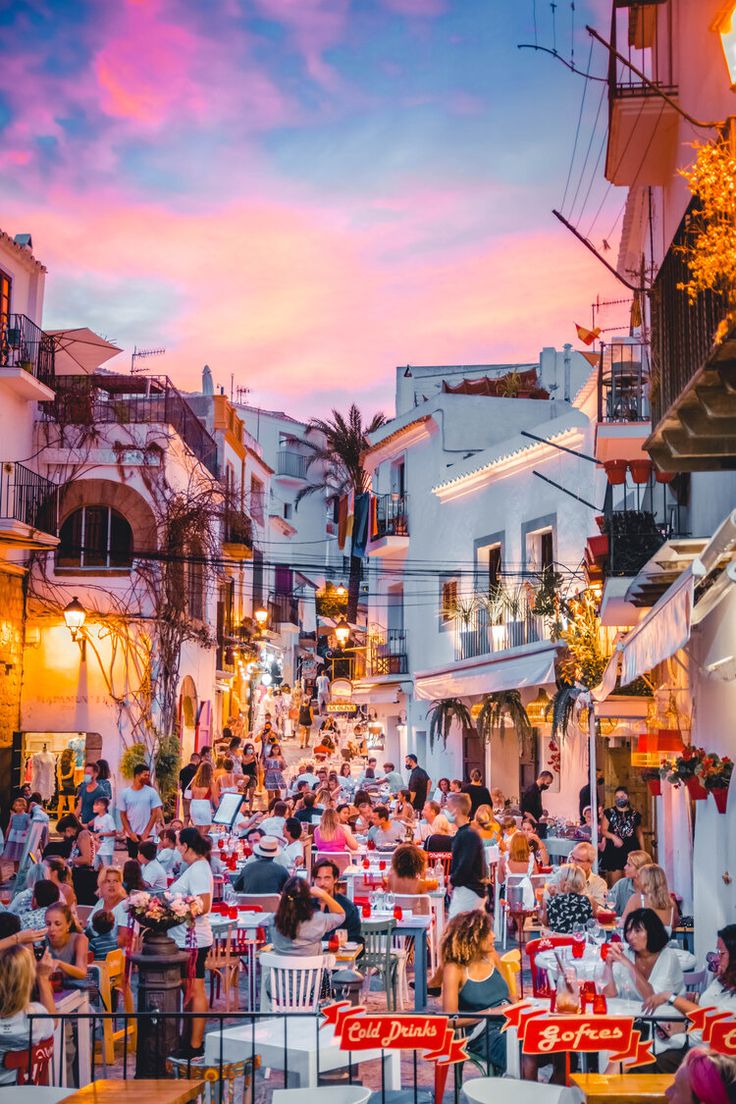restaurants spots ibiza old town bars tapas